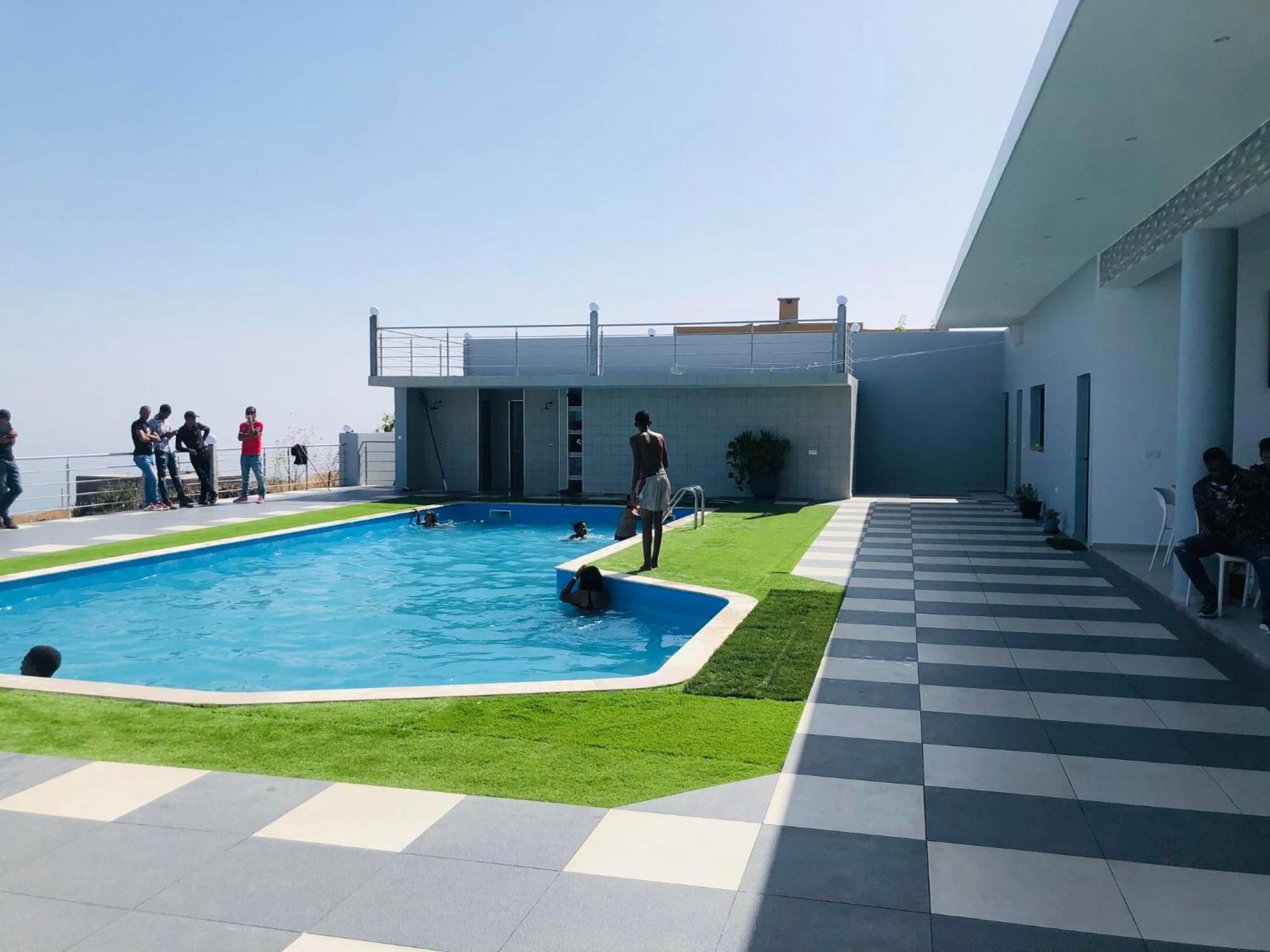 Edificio Cosec Hotel Cova Figueira Zewnętrze zdjęcie